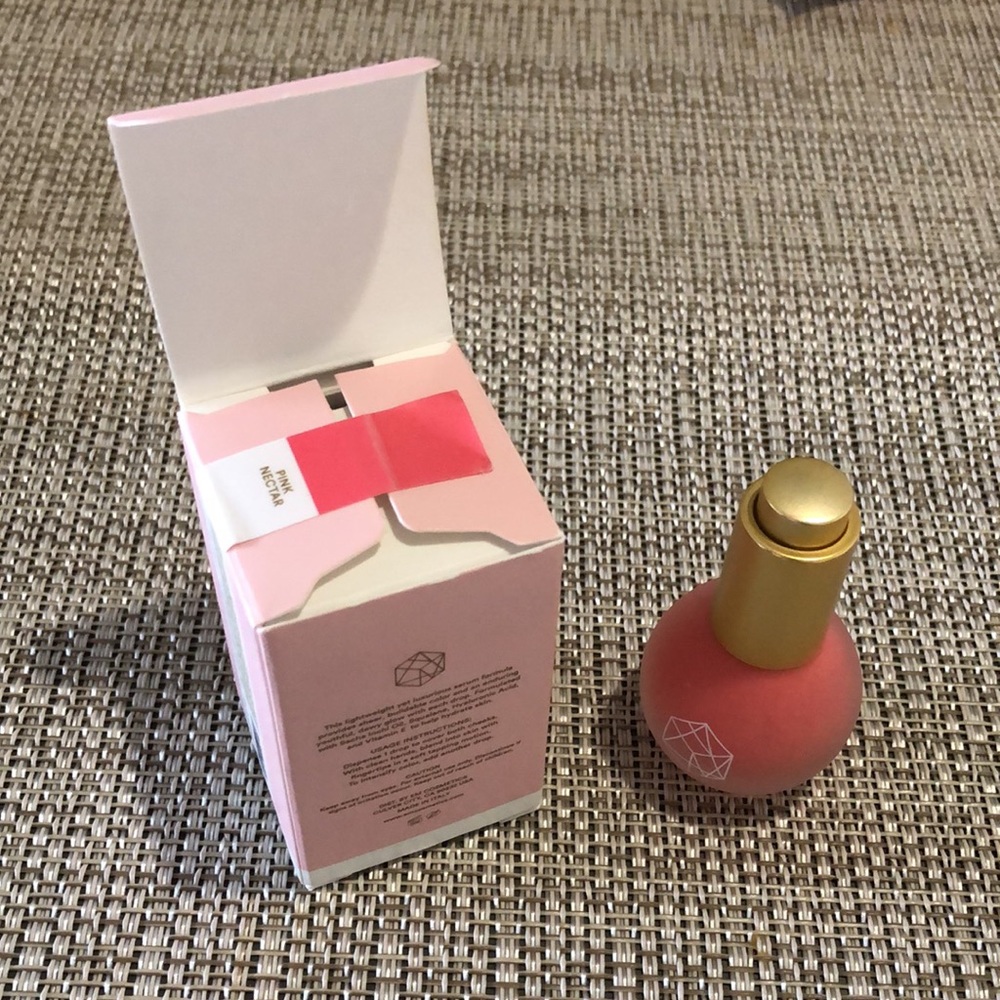 EM Cosmetics Color drops in Pink Nectar - Picture 5 of 8